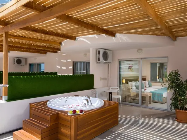 фото отеля Narcia Resort Side изображение №5