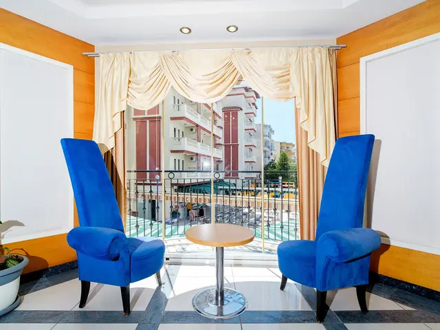 фото отеля Villa Sunflower (ex. Villa Sunflower Aparts & Suites) изображение №105