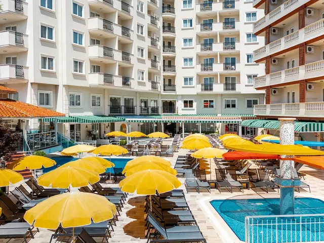 фотографии Villa Sunflower (ex. Villa Sunflower Aparts & Suites) изображение №96