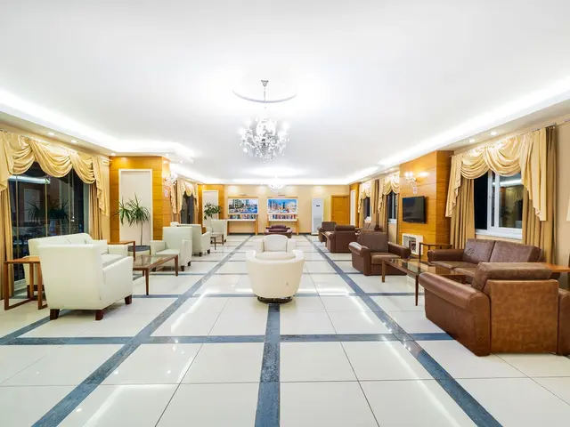 фото отеля Villa Sunflower (ex. Villa Sunflower Aparts & Suites) изображение №89