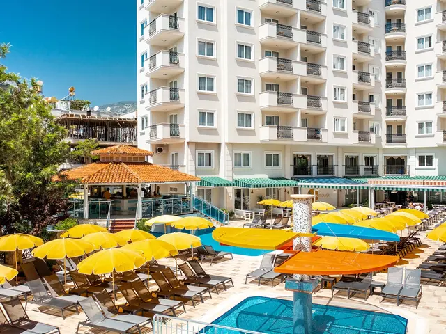 фотографии Villa Sunflower (ex. Villa Sunflower Aparts & Suites) изображение №80