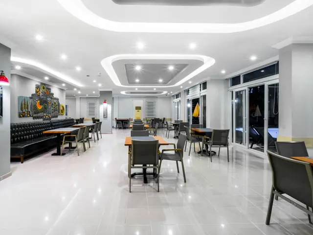 фото Villa Sunflower (ex. Villa Sunflower Aparts & Suites) изображение №62