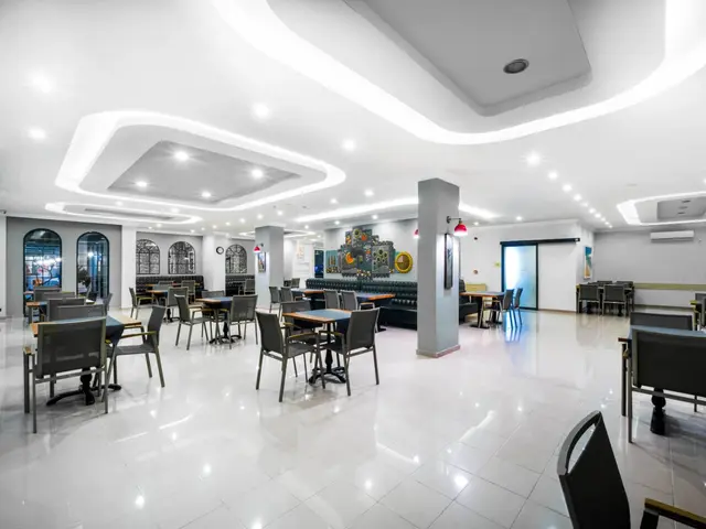 фото Villa Sunflower (ex. Villa Sunflower Aparts & Suites) изображение №54