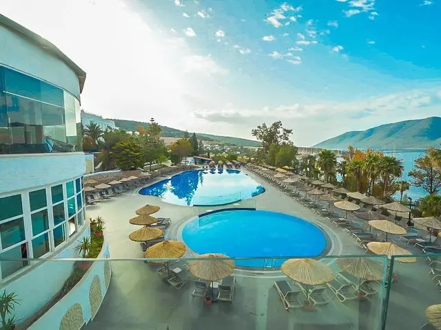 фотографии Bodrum Holiday Resort & Spa (ex. Majesty Club Hotel Belizia) изображение №16