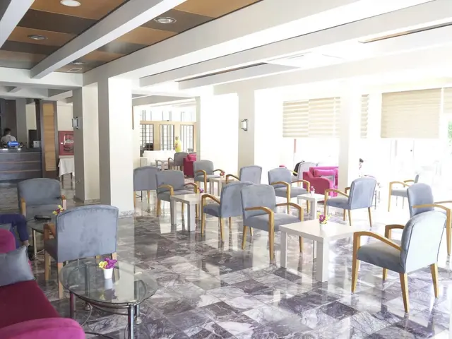 фото Sirma изображение №6