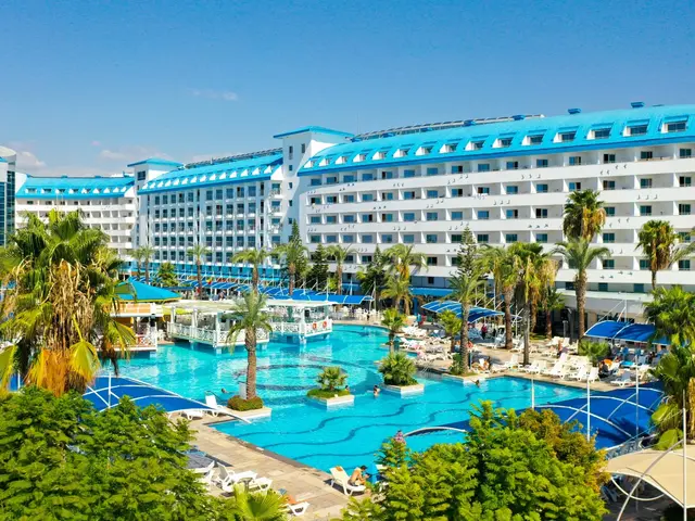 фотографии Crystal Admiral (ex. Ardisia Deluxe Resort) изображение №16