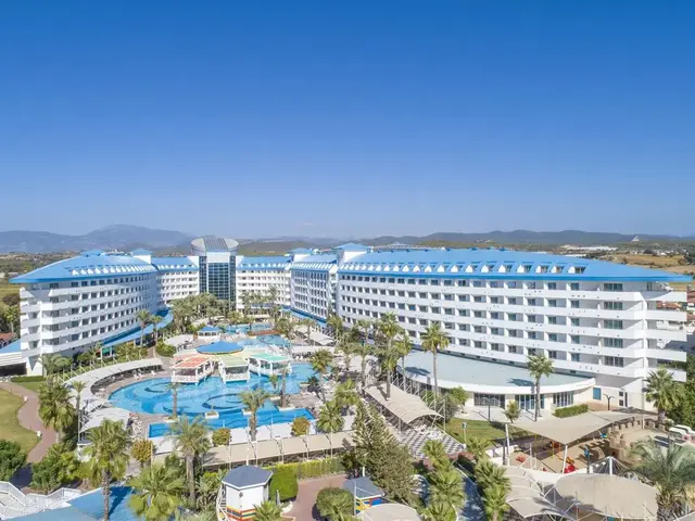 фотографии отеля Crystal Admiral (ex. Ardisia Deluxe Resort) изображение №7