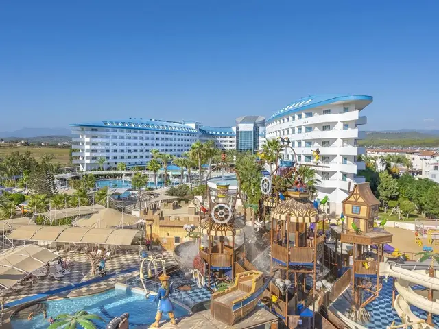 фото Crystal Admiral (ex. Ardisia Deluxe Resort) изображение №2