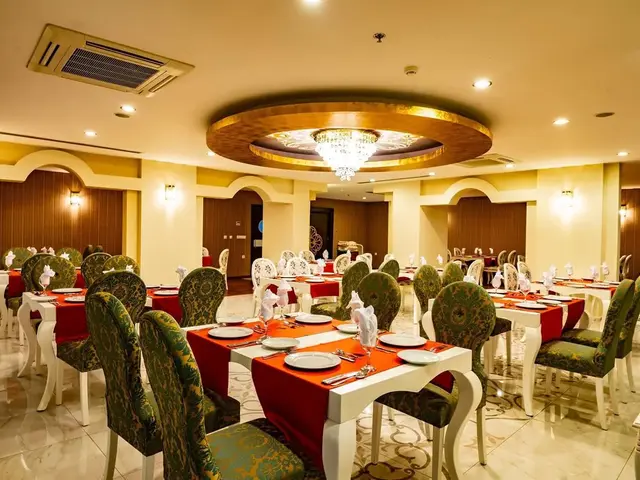 фотографии Throne Beach Resort & Spa (ex. Throne Nilbahir Resort & Spa) изображение №32