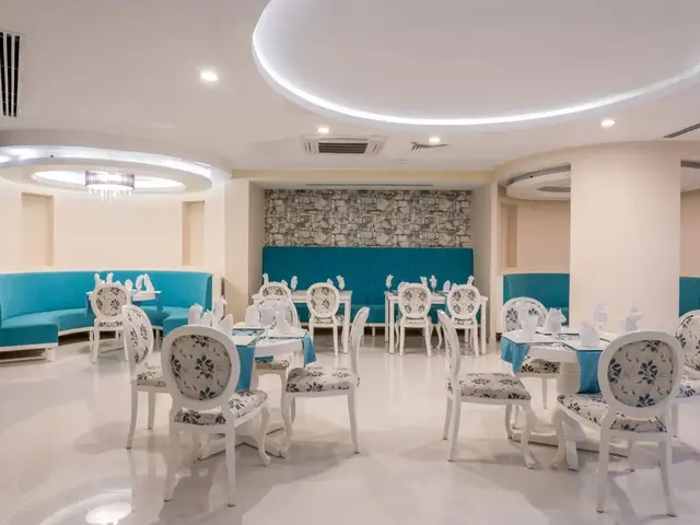 фото отеля Throne Beach Resort & Spa (ex. Throne Nilbahir Resort & Spa) изображение №5