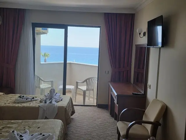 фотографии отеля Sunshine изображение №7