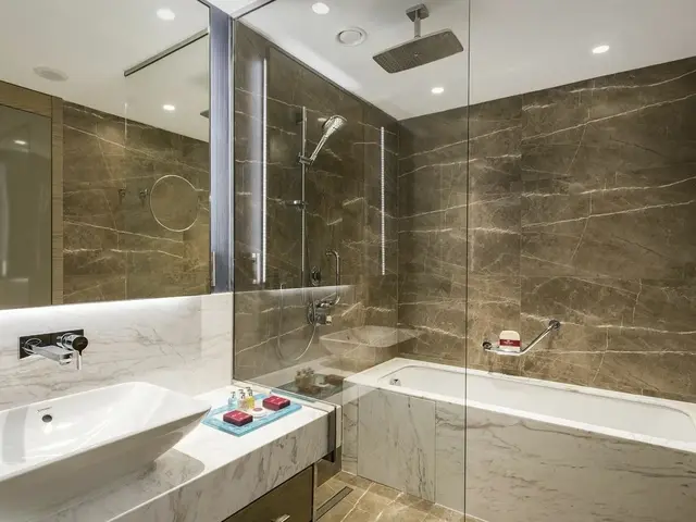 фото отеля Crowne Plaza Istanbul - Florya изображение №21