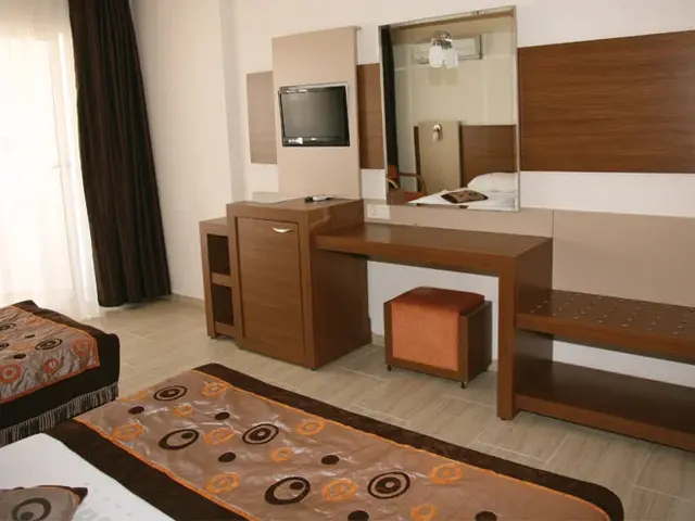 фото отеля Prestige Alanya (ex. Euphoria Comfort Beach Alanya; Loxia Comfort Beach Alanya; Happy Elegant) изображение №5