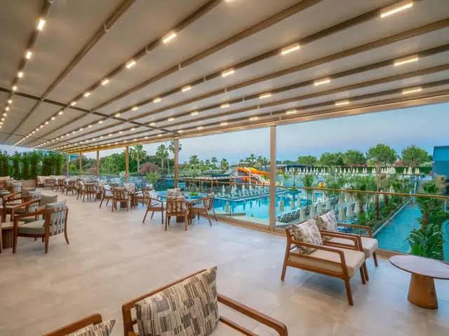 фотографии отеля Vox Maris Resort изображение №7