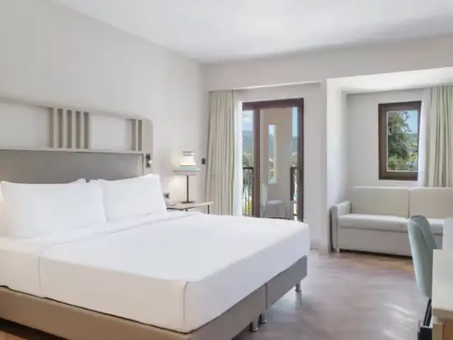 фото отеля DoubleTree By Hilton Bodrum Isil Club Resort (ex. Coralia Club Milta) изображение №41