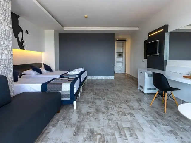 фотографии White City Beach изображение №16