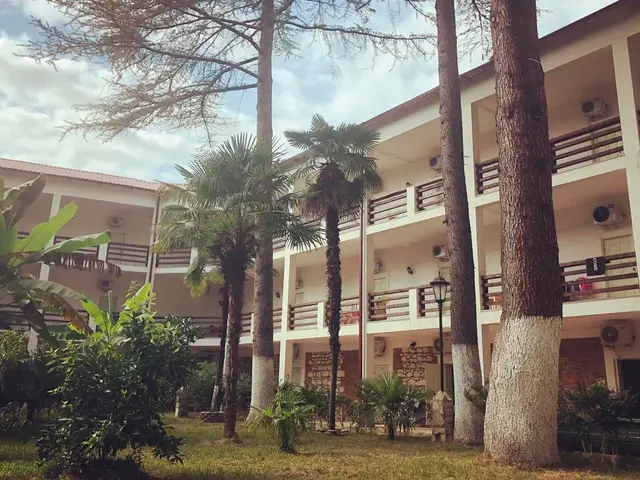 фото отеля Гора Царя Баграта (ex. Heliopark Gora Bagrata; Парк-отель Гора Царя Баграта) изображение №25