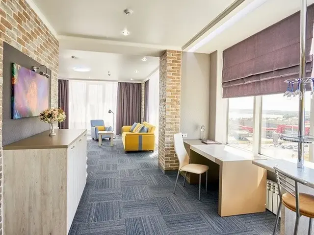 фото Форум (Forum) изображение №78