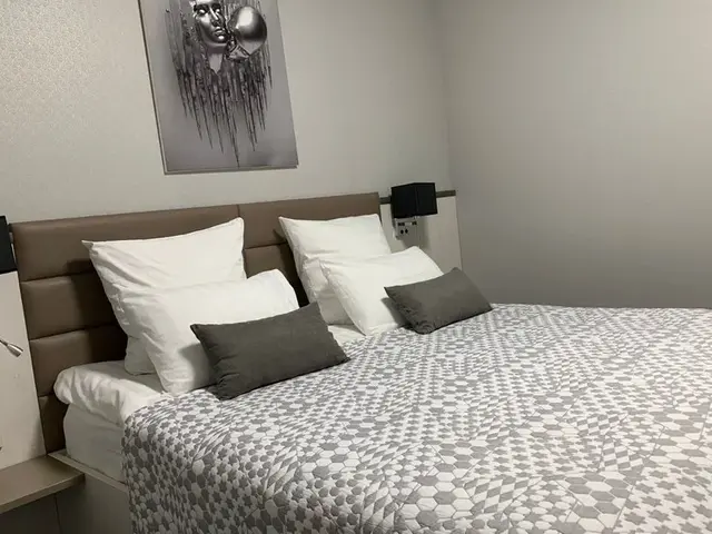 фото Форум (Forum) изображение №62