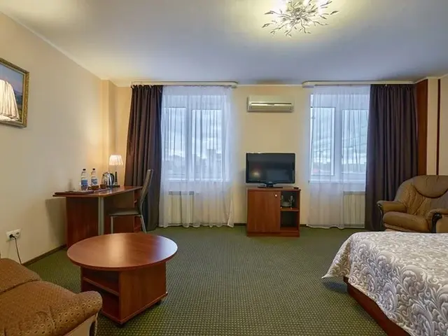 фото Форум (Forum) изображение №54