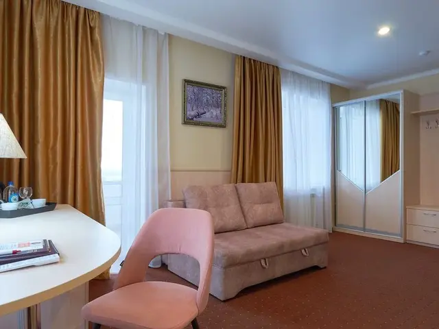 фото Форум (Forum) изображение №50