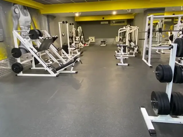 фото Форум (Forum) изображение №6