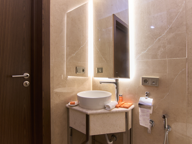 фото Munib (Муниб) изображение №2