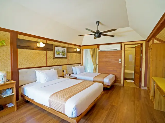 фотографии Sunset Village Beach Resort изображение №4