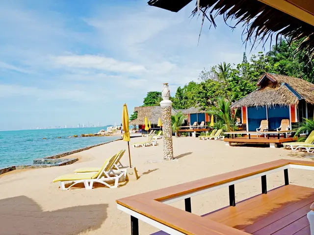 фото Sunset Village Beach Resort изображение №2