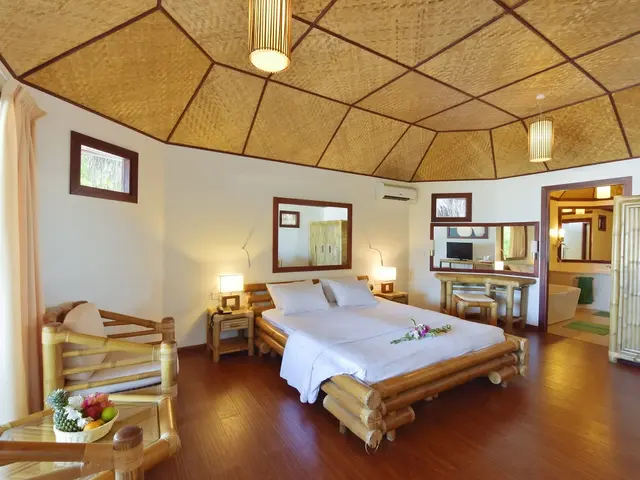 фотографии Thulhagiri Island Resort & Spa изображение №4