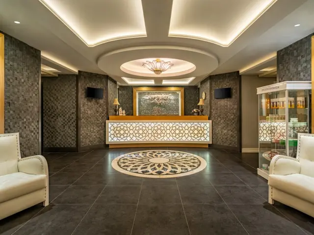 фото Rai Premium Tekirova (ex. Queen's Park Rai Premium Tekirova; Queen's Park Tekirova Resort & Spa) изображение №18