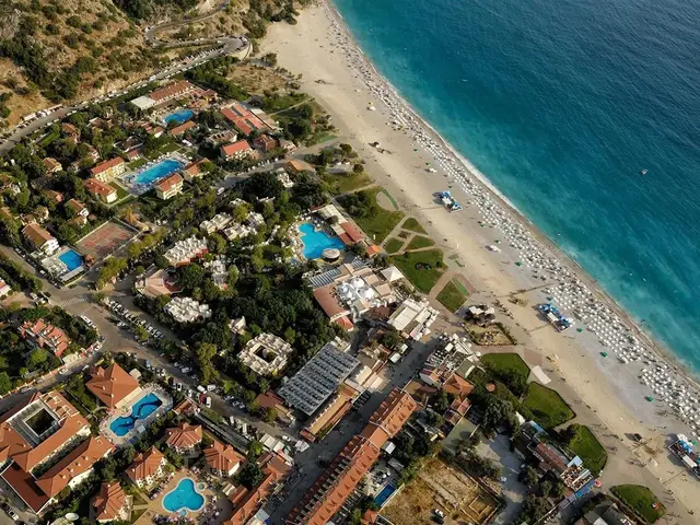 фото отеля Club Belcekiz Beach изображение №9