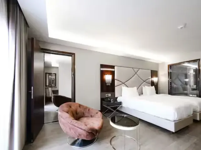 фотографии отеля DoubleTree by Hilton Istanbul Esentepe (ex. Biz Cevahir Hotel Istanbul) изображение №3