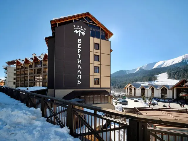 фото отеля Вертикаль SKI&SPA Resort (Vertikal' СКИ&СПА Резорт) изображение №1