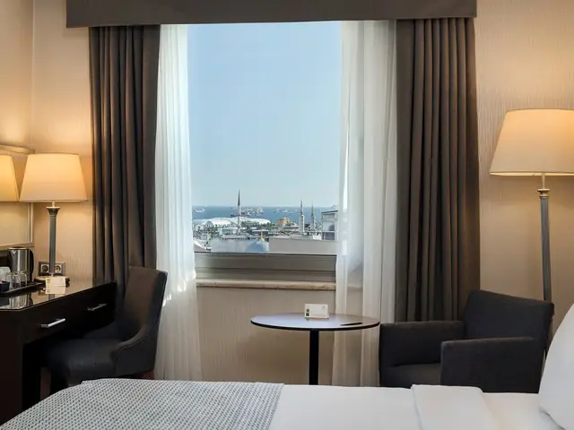 фотографии Holiday Inn Istanbul Old City, An IHG (ex. Best Western Senator) изображение №8