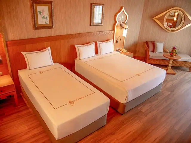 фотографии Royal Dragon изображение №24