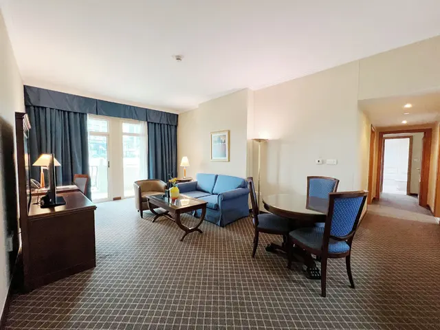 фото Swissotel Al Murooj (ex. Roda Al Murooj; Al Murooj Rotana) изображение №2
