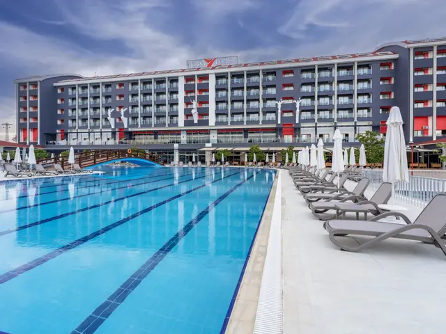 фото отеля Casa Fora Beach Resort (ex. Laphetos Beach Resort & Spa; Ayra Beach Resort & Spa) изображение №1