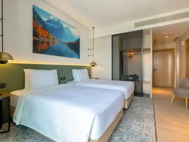 фотографии West Walk Retaj изображение №16