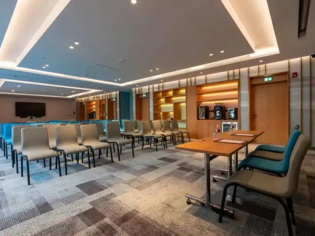 фото отеля West Walk Retaj изображение №13