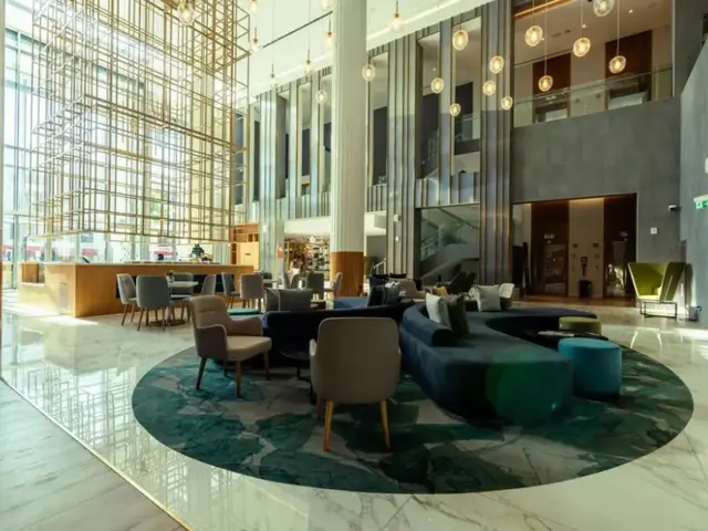 фотографии отеля West Walk Retaj изображение №3