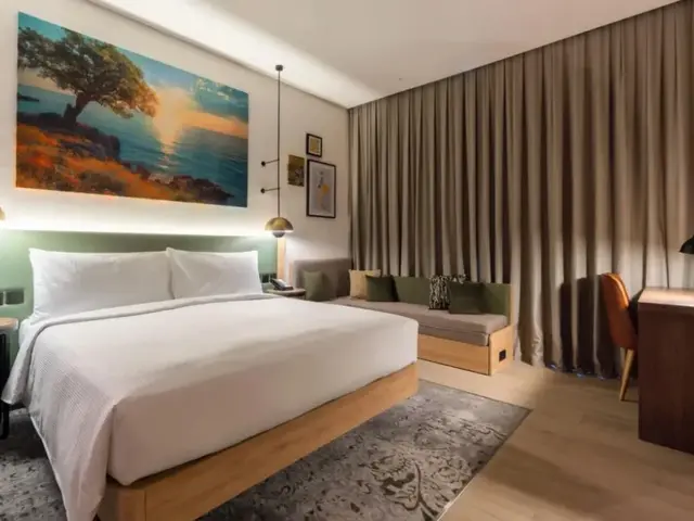 фото West Walk Retaj изображение №2