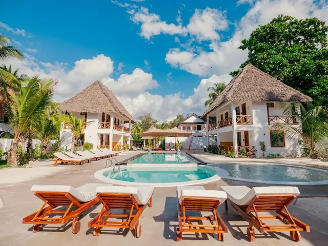 Mayai Ocean Resort