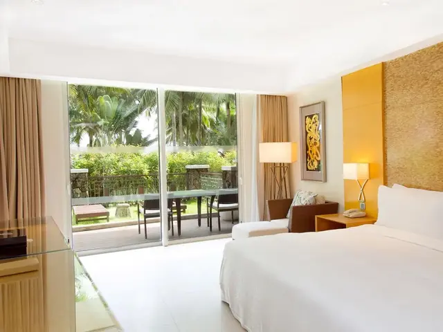 фото Four Points by Sheraton Shenzhou Peninsula изображение №6