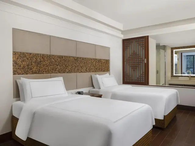 фото отеля Swissotel & Grand Mercure Sanya Yalong Bay (ex. Grand Mercure Sanya Yalong Bay; Huayu Resort & Spa Yalong Bay Sanya) изображение №33