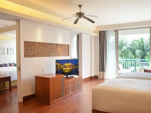 фото Swissotel & Grand Mercure Sanya Yalong Bay (ex. Grand Mercure Sanya Yalong Bay; Huayu Resort & Spa Yalong Bay Sanya) изображение №26