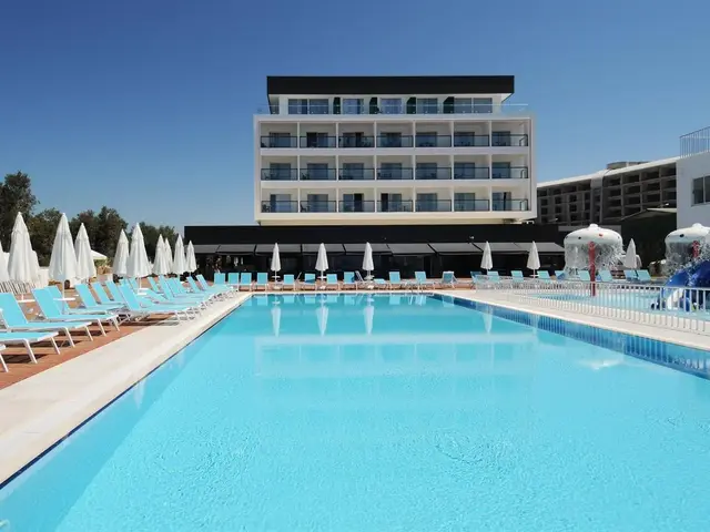 фото отеля Gold Island Family (ex. Gold Island Mondo; Sentido Golden Bay) изображение №1