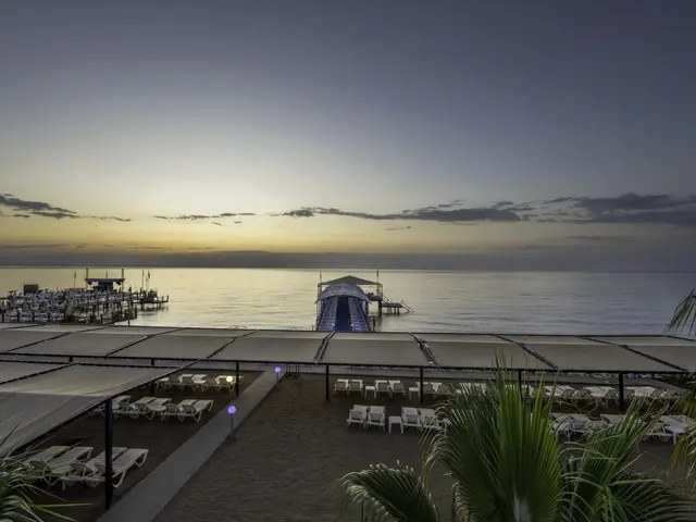 фото отеля Ring Beach (ex. Nautilus Hotel) изображение №17