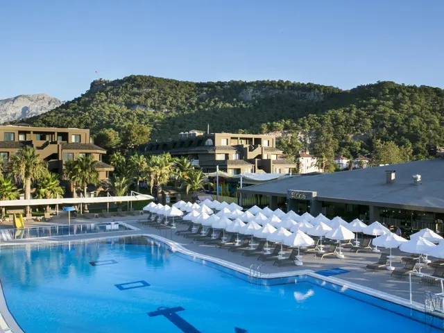 Sailors Beach Club