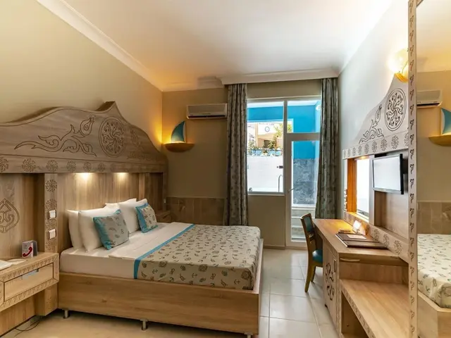 фотографии Miarosa Kemer Beach (ex. Daima Resort) изображение №8